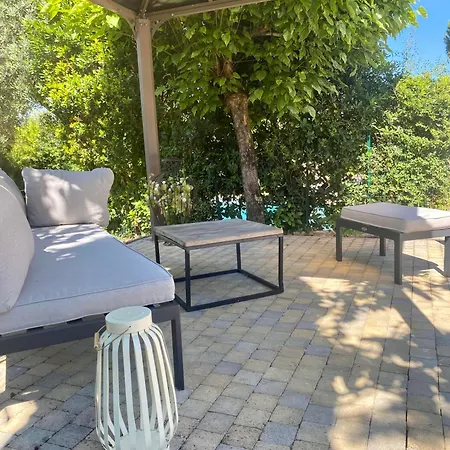 Maison Familiale A 5 Min D'albi بيت للعطل